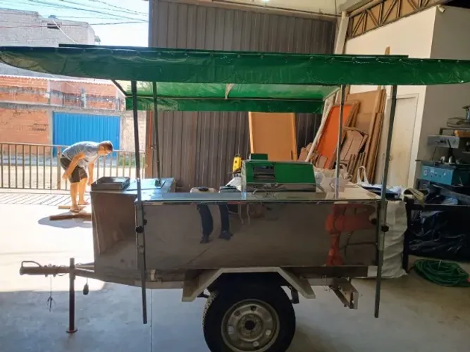 Carrinho de Caldo de Cana Completo - Pronto para Trabalhar