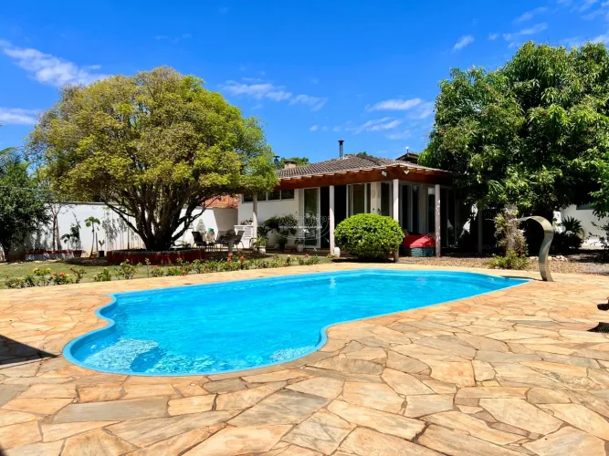 Casa à venda no condomínio Colinas do Piracicaba, Artêmis, Piracicaba.