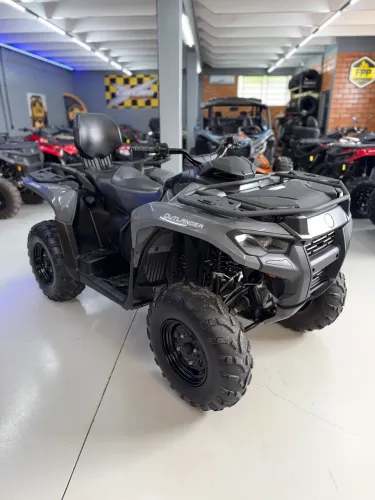 Quadriciclo Can am 500(650cc) 2025