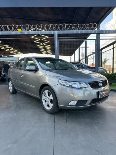 Kia Motors Cerato 1.6 16V Mec. 2011