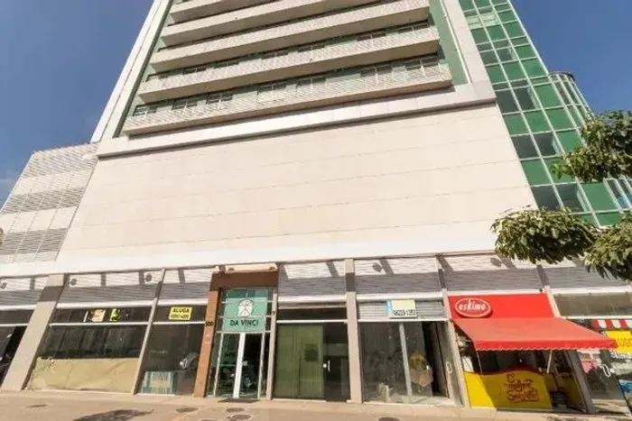 SALA COMERCIAL À VENDA