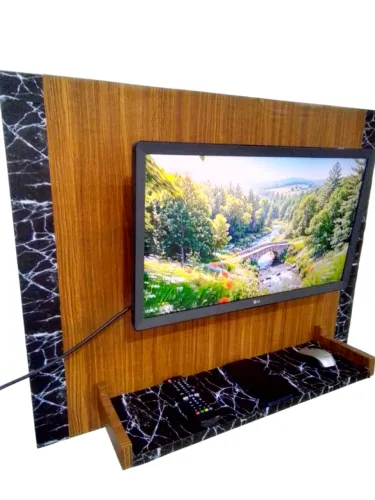 Painel para tv 32 p adesivo e prateleira