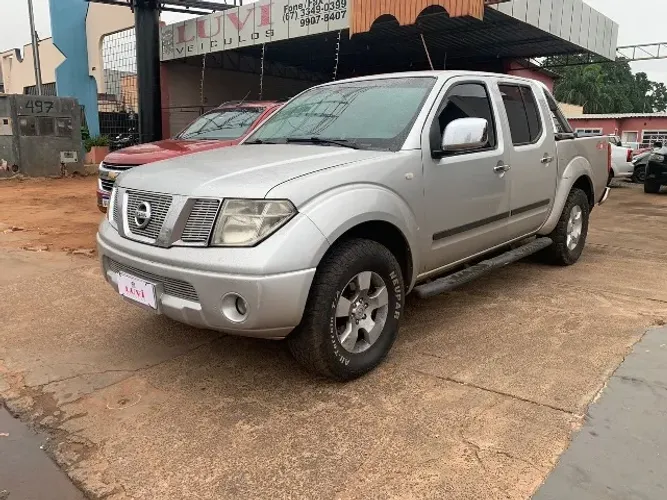 Nissan Frontier SEL CD 4X4 2.5 TB Diesel Aut. 2008