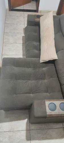 Sofá retrátil e reclinável 