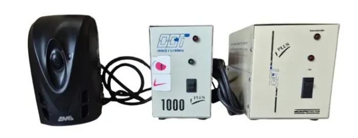 Kit de 3 estabilizadores em ótimo estado e funcionando perfeitamente
