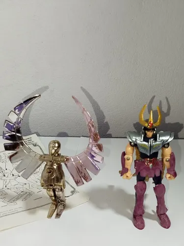Cavaleiros do Zodíaco Vintage Ikki de Fênix V1 