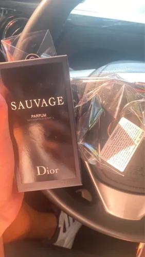 Perfume Dior Sauvage Parfum