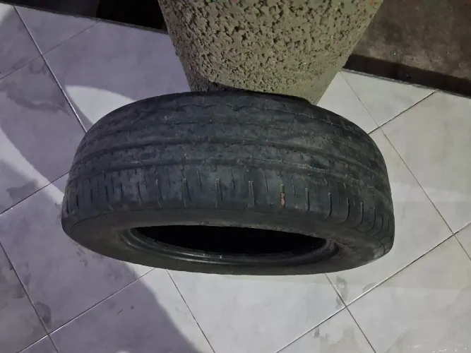 Pneu 175/70-13