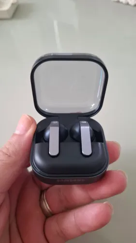 Samsung Galaxy Buds4 Pro