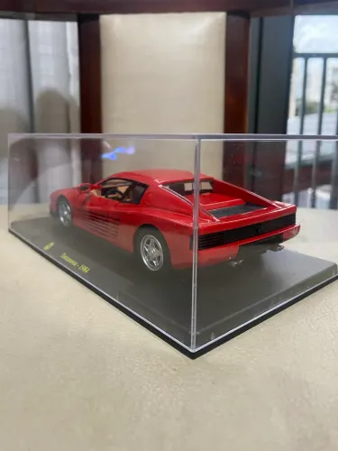 Ferrari Testarossa 1/24 Bburago