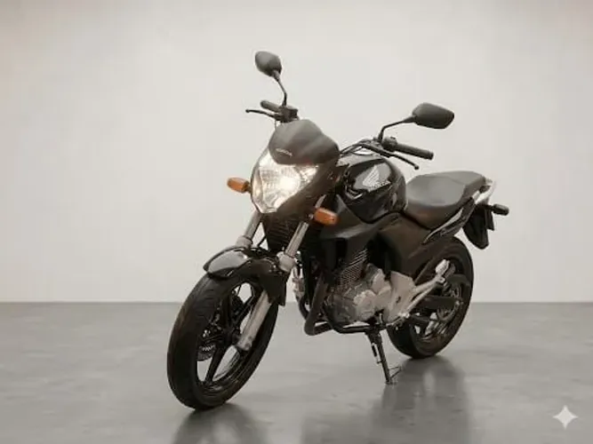CB300R 2010, original e baixa km