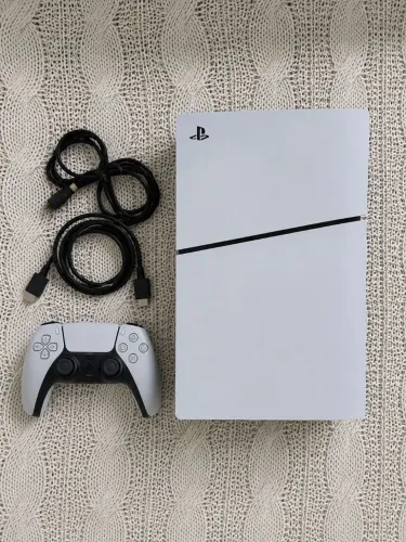Ps5 1 controle {Com Leitor Na caixa}