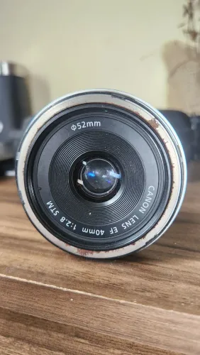VENDO LENTE CANON 40mm f/2.8 STM