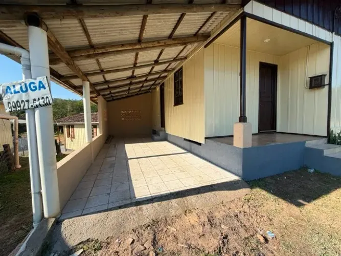 Alugo  Casa Em Sideropolis sc