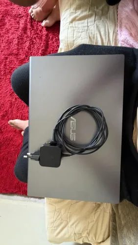 Vendo notebook Asus 