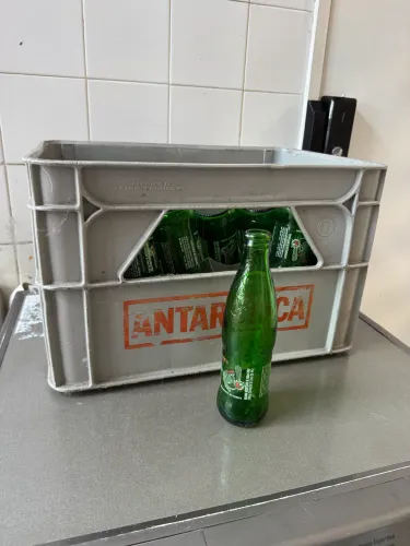 Engradado/Grade Antiga de Refrigerante - Usada