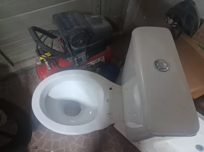 Pia ,tanquinho ,vaso sanitario