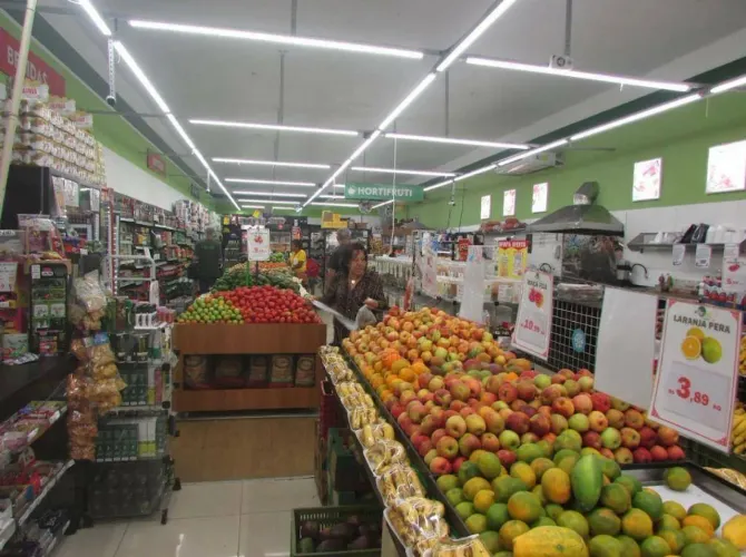 Ponto à venda, 350 m² por R$ 700.000 - Vila Belmiro - Santos/SP