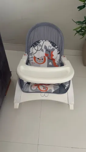 Cadeira de balanço e descanso pra bebê
