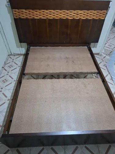 Cama de casal imbuia madeira maciça