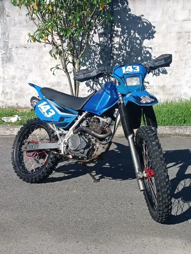 Moto para trilha NX200 240cc