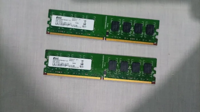 Kit 2 Memória Ram 2gb Pc2 2rx8 -6400U