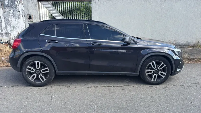 Sucata Mercedes GLA200 2015