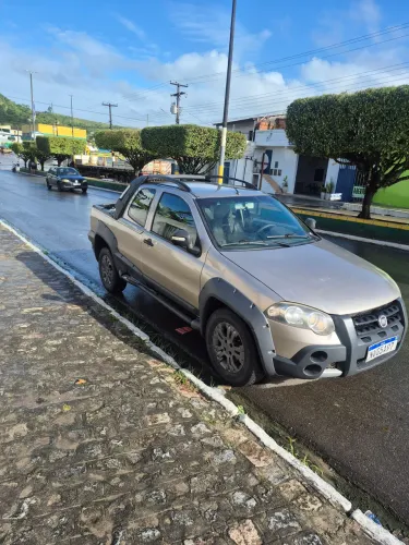 Fiat Strada Adventure1.8/ 1.8 Locker Flex CD 2012