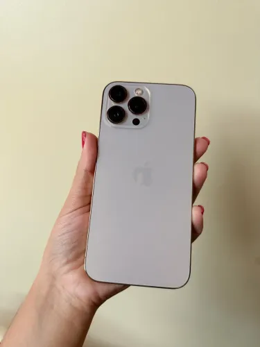 iPhone 13 Pro Max 512gb dourado
