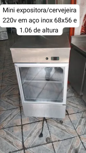 Mini geladeira expositora 220v em inox