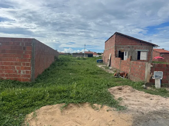 Vendo terreno em Aracati (praia) *