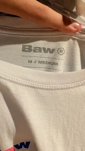 Camiseta BAW