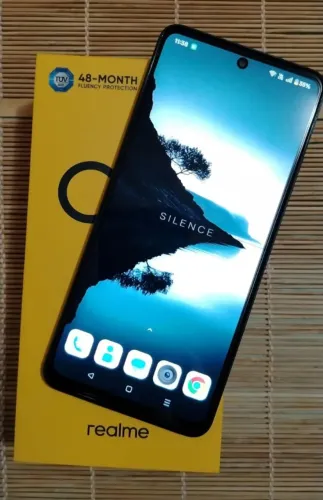 Realme C65 - Estado de Novo!