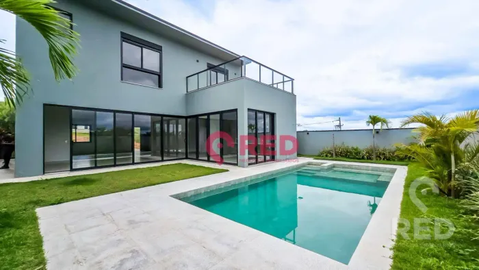 Sobrado com 5 dormitórios à venda, 332 m² por R$ 3.750.000,00 - Condomínio Villas do Golfe