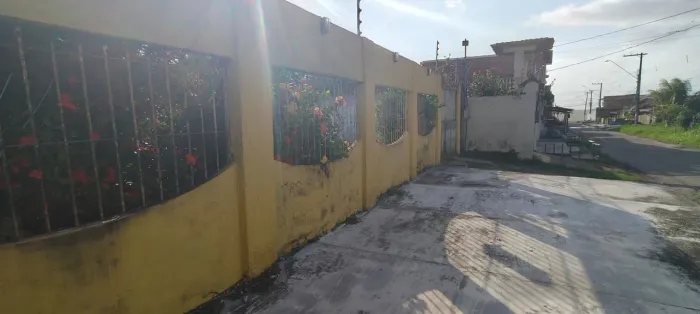 Venda casa com piscina Porto Artur Mosqueiro a 100 metros da praia
