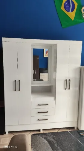 Guarda Roupa 4 Portas 