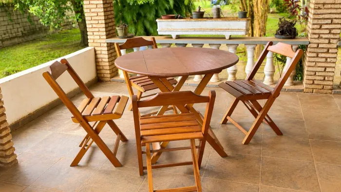 Conjunto Mesa de Madeira Dobrável + 4 Cadeiras | Área Gourmet / Varanda