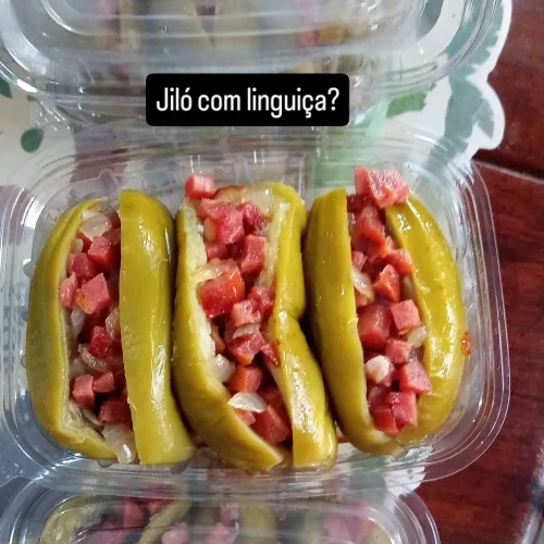 Jiló com linguiça 