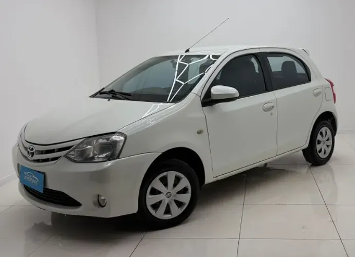 Toyota Etios XS 1.5 Flex 16V 5P Mec. 2016