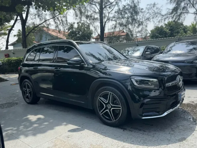 Mercedes-Benz GLB 220 4M AMG Line 2.0 TB Aut. (híb.) 2025