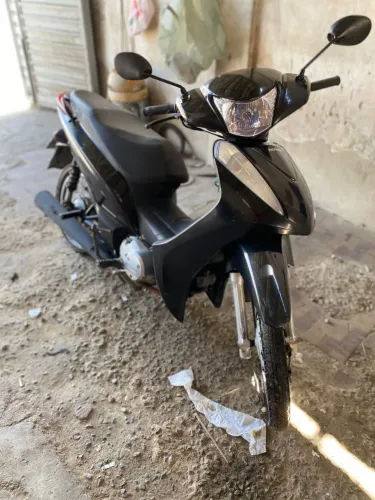 Biz 125 ES ano 2013
