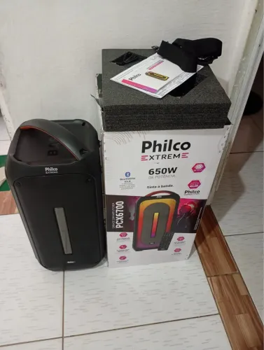 Caixa de Som Philco Nova na caixa