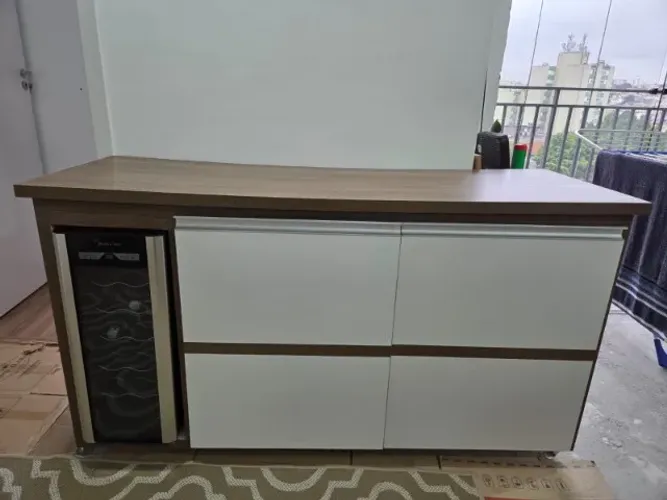 Adega 12 Garrafas com móvel MDF 