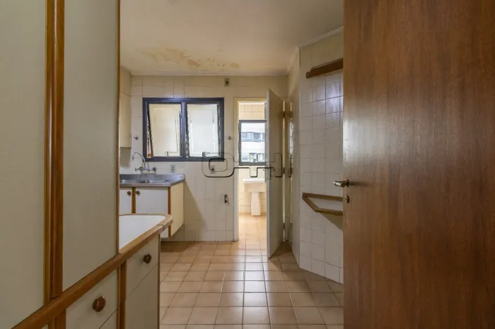 Venda Apartamento 4 Dormitórios - 146 m² Moema