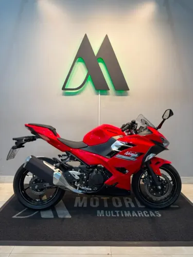 Kawasaki Ninja 400 2021 - 365 KM