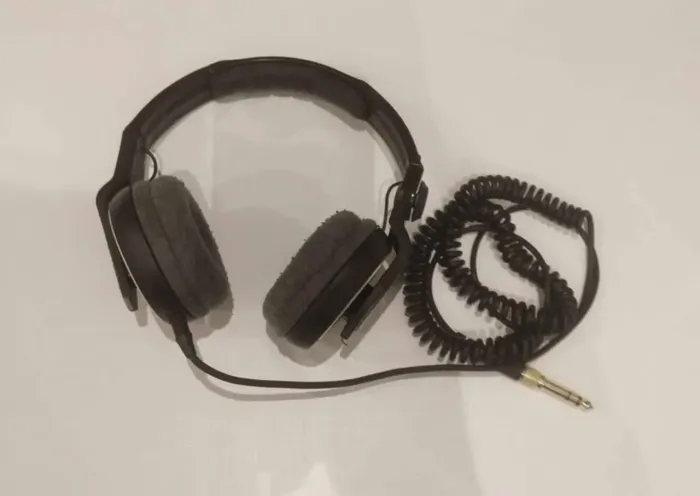 Fone de ouvidos para DJ Pioneer HDJ500