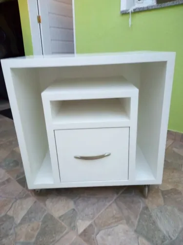 Rack multiuso branco