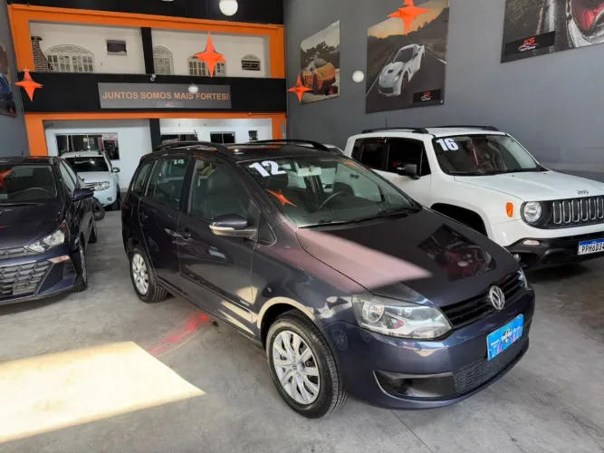 Volkswagen Spacefox 1.6/ 1.6 Trend Total Flex 8V 5P 2012