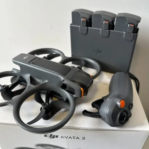 Drone DJI Avata 2 Fly Combo
