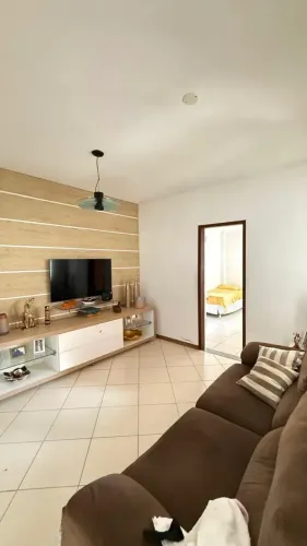 ALUGO CASA EM CONDOMÍNIO COM 5/4 EM JARDIM PLACAFORD/PIATÃ - LOCAÇÃO - SUITE COM CLOSET